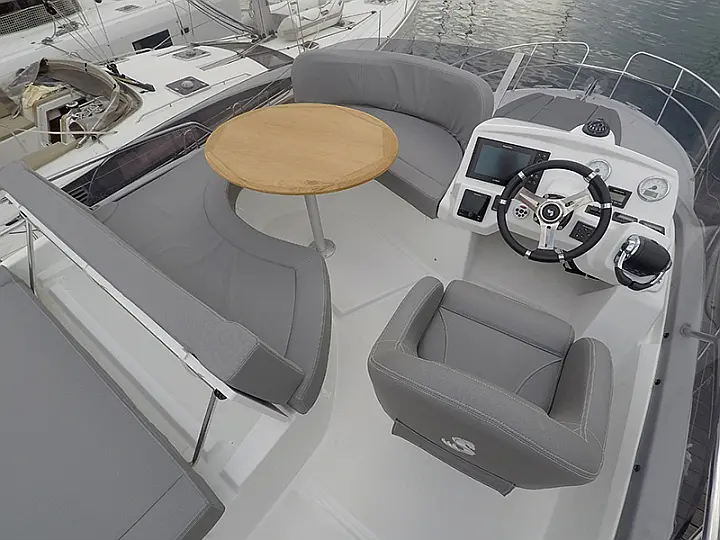 Beneteau Antares 36 - 