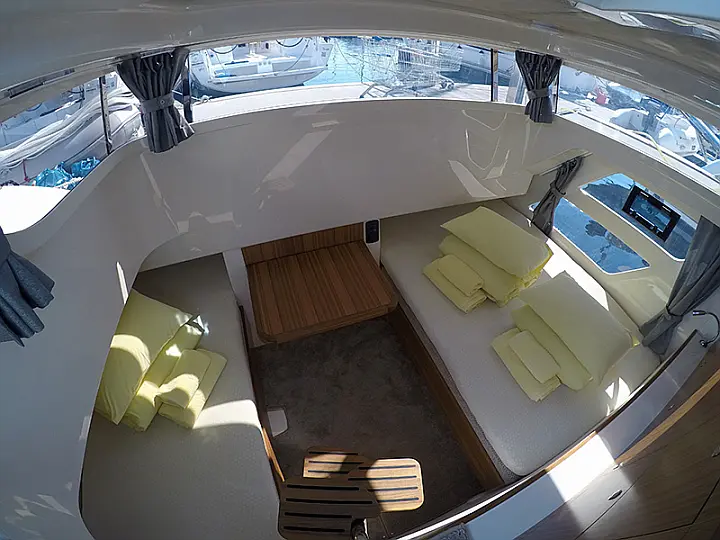 Marex 320 Aft Cabin Cruiser - Marex 320 ACC