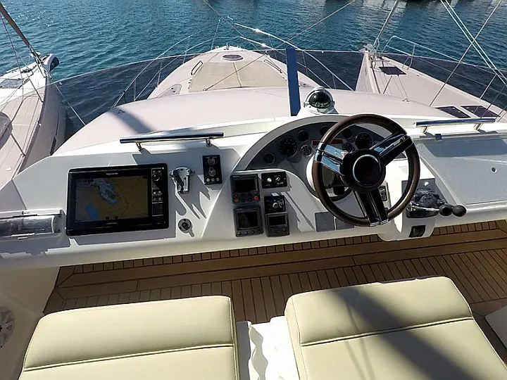 Fairline Phantom 50 - 