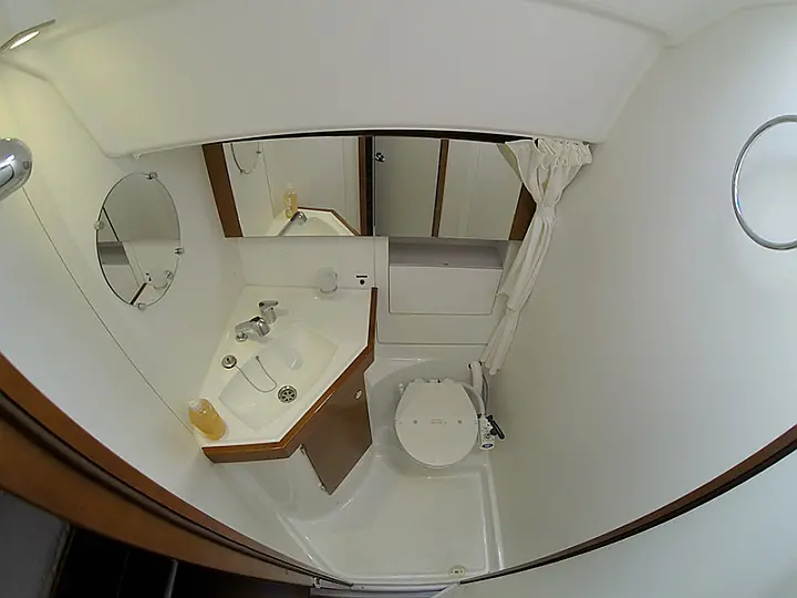 Oceanis 50 - Oceanis 50 Bathrooom